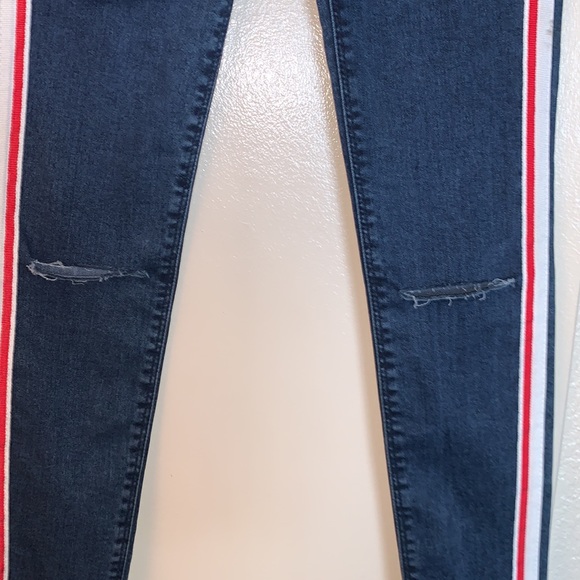 Zara Trafaluc Mid Rise Denim - Picture 4 of 6